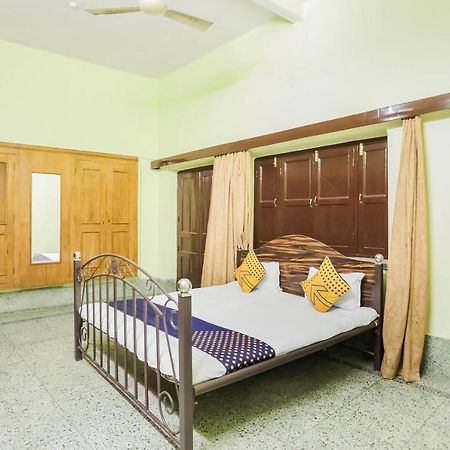 Spot On 64751 Hotel Shivani Palace Muthiganj Bagian luar foto