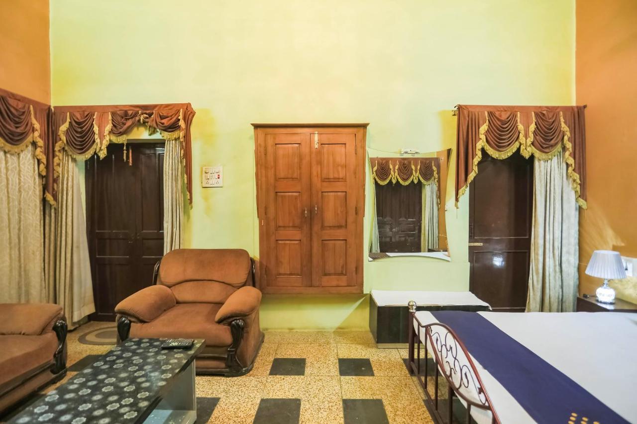 Spot On 64751 Hotel Shivani Palace Muthiganj Bagian luar foto
