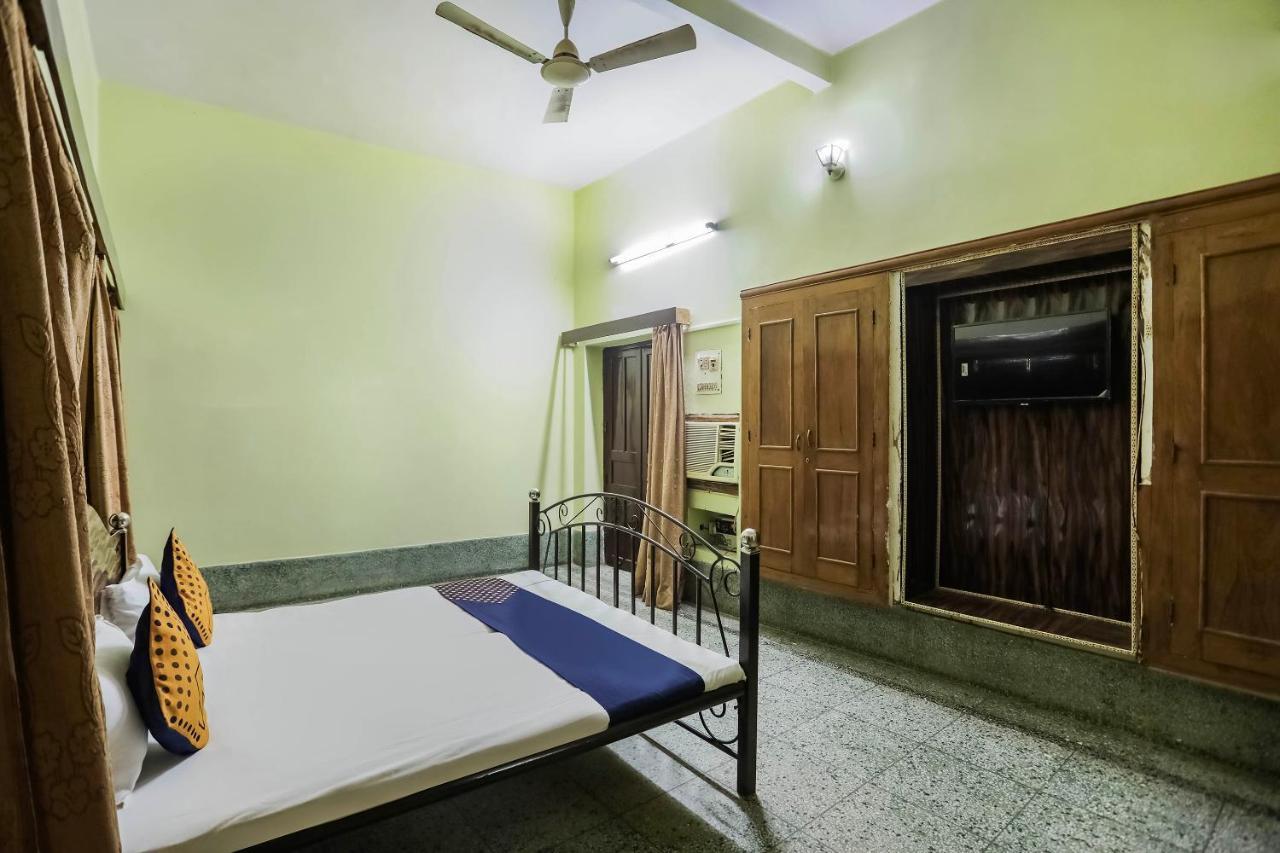 Spot On 64751 Hotel Shivani Palace Muthiganj Bagian luar foto